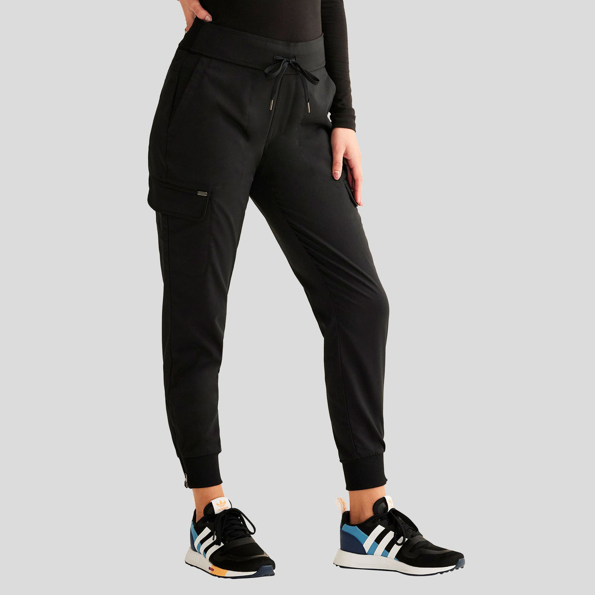HEH_HEALINGHANDS_KYLINJOGGER_HH203_BLACK_RIGHT
