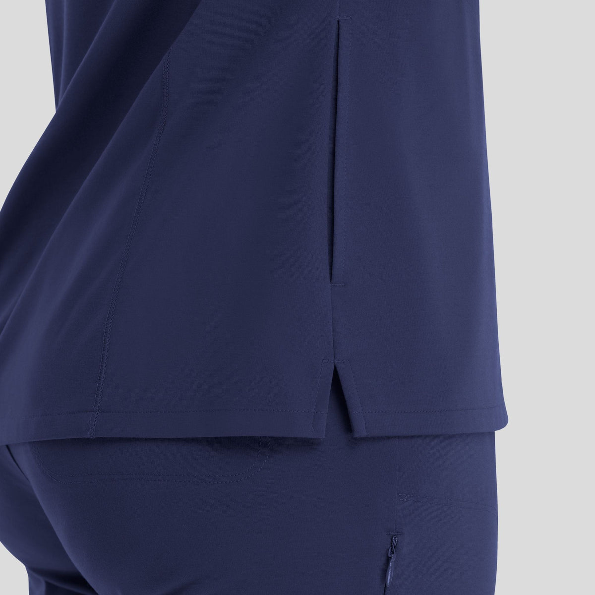 Maevn_Focus_20301_navy_back_detail