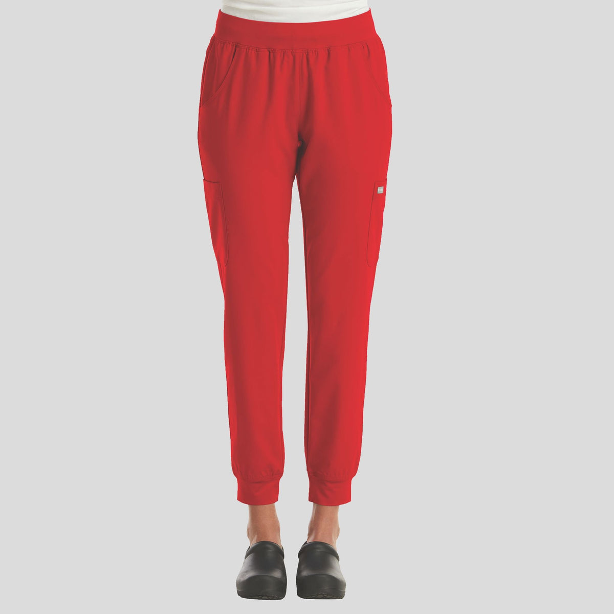 Maevn_Momentum_5092_red_front