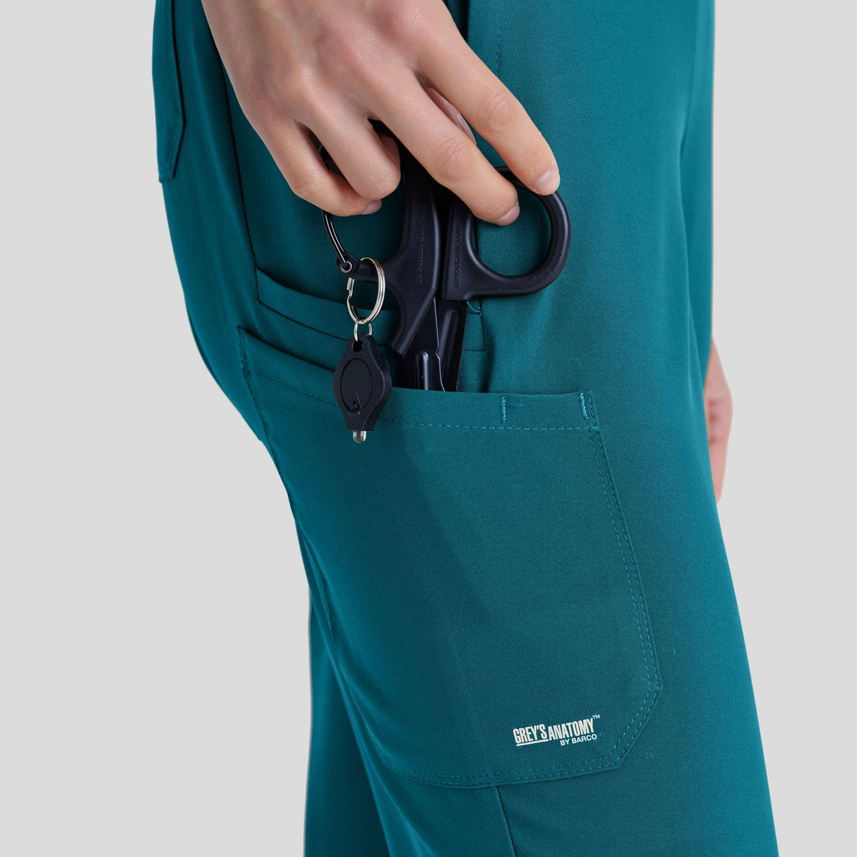BARCO_GREYSANATOMY_EVOLVE_GSSP627_BAHAMA_DETAIL