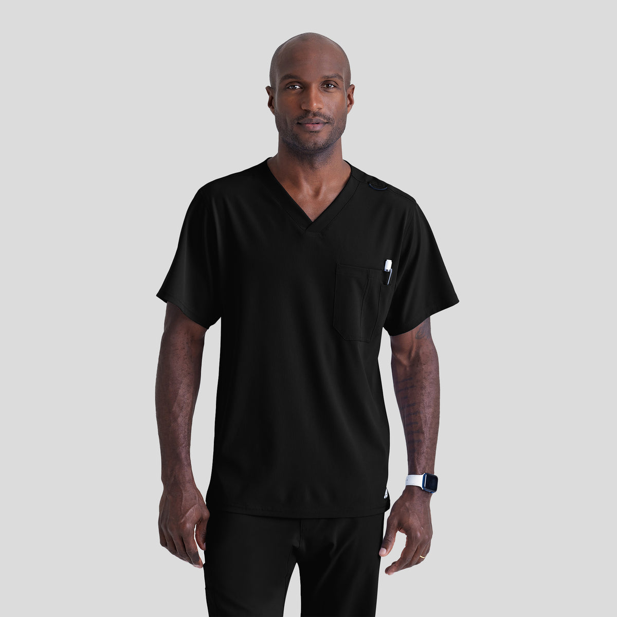 Men's Structure 1-Pocket V-Neck Scrub Top | Black
