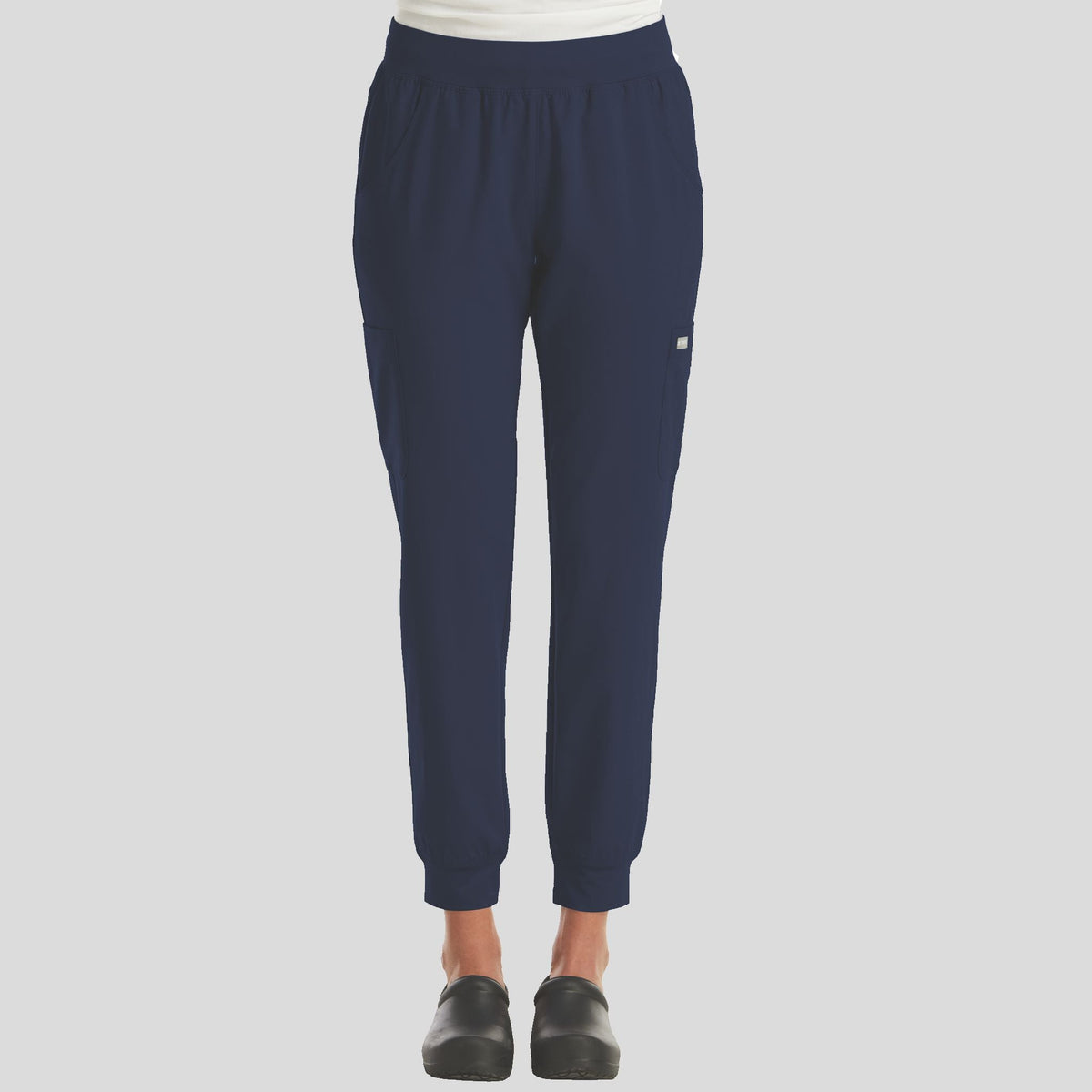 Maevn_Momentum_5092_navy_front